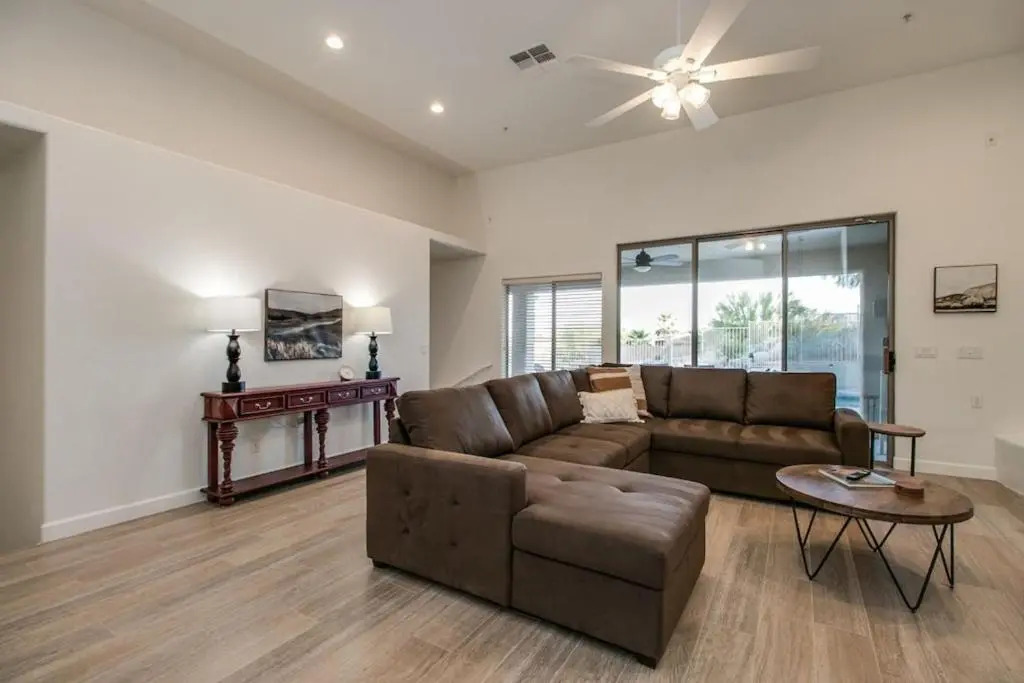 Breathtaking Views & Htd Pool in Fountain Hills!