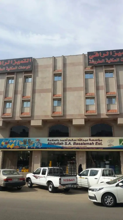OYO 276 Al Tamayoz Al Raqi Furnished Units 4