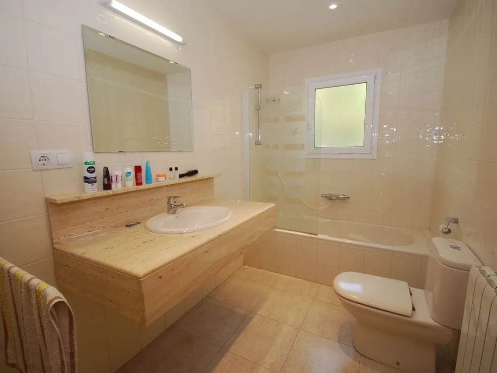 Premium Villa in Calonge With Swimming Pool