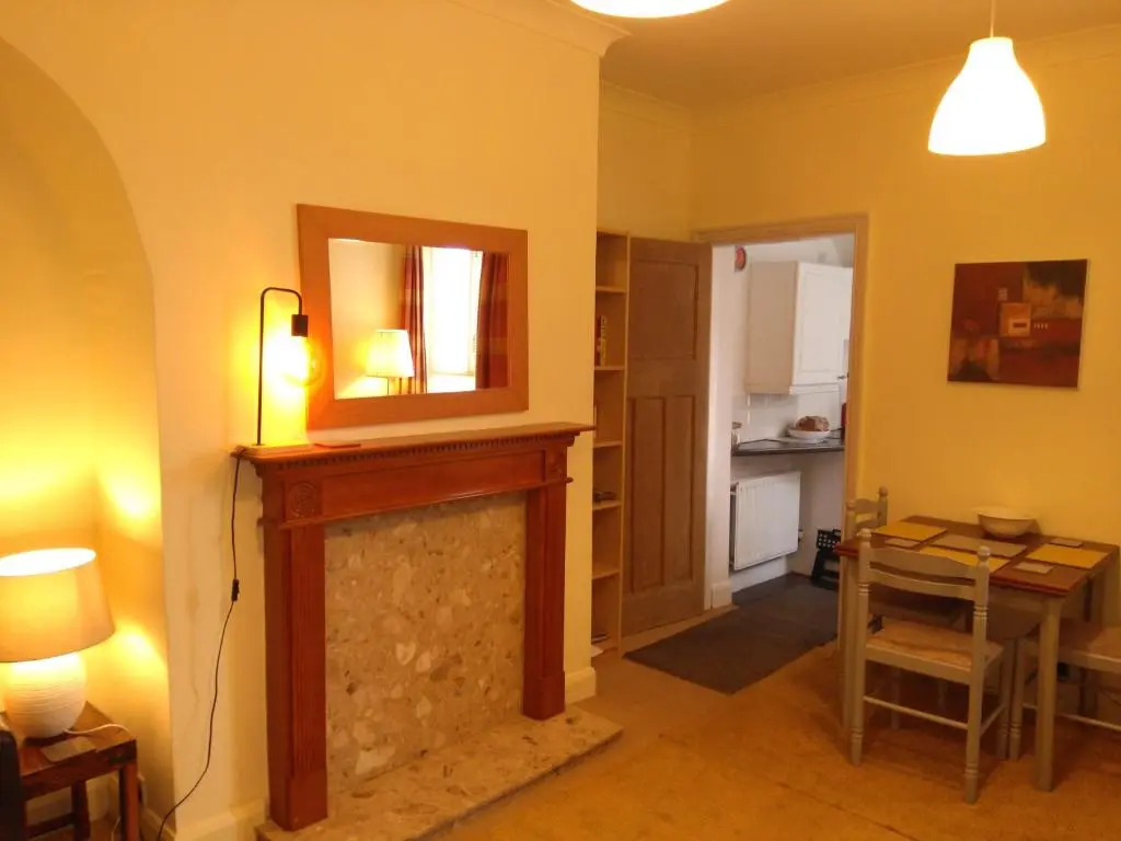Apartment with Outside Patio and Car Space
