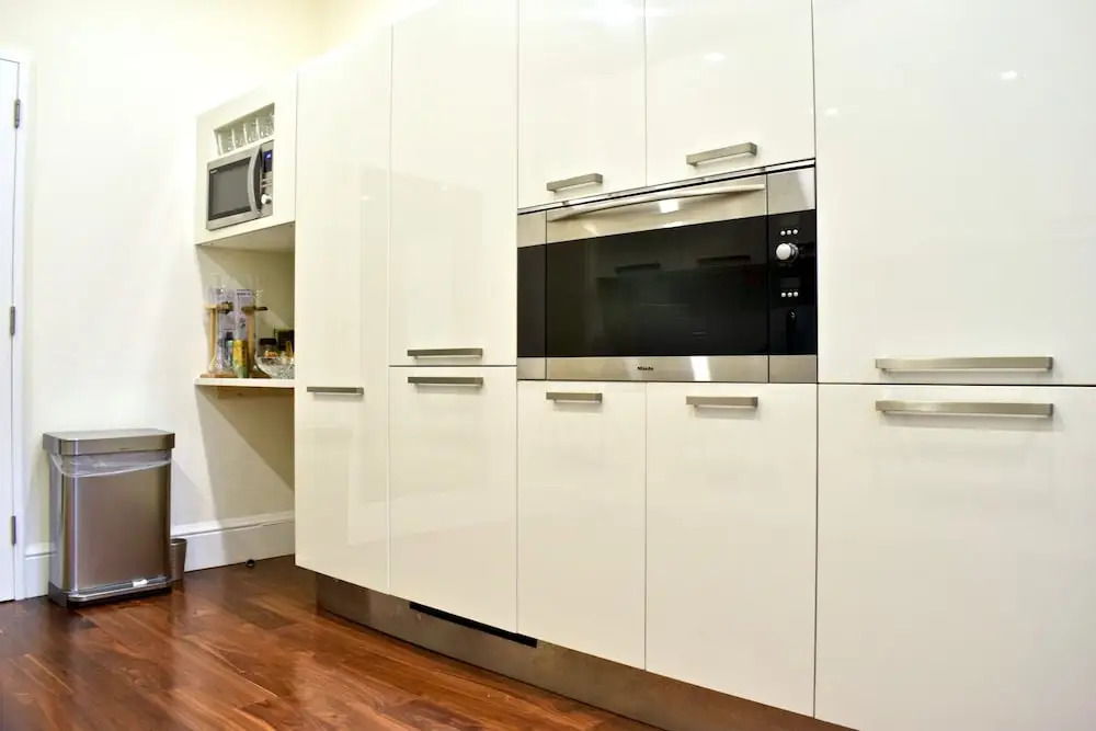 3 Bedroom Apartment in Kensington
