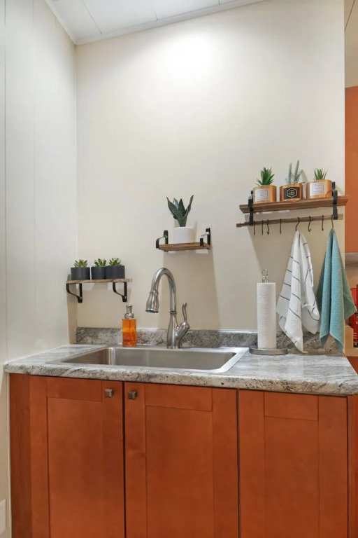 Downtown Galena Spacious Apartment 2 Bedroom Apts