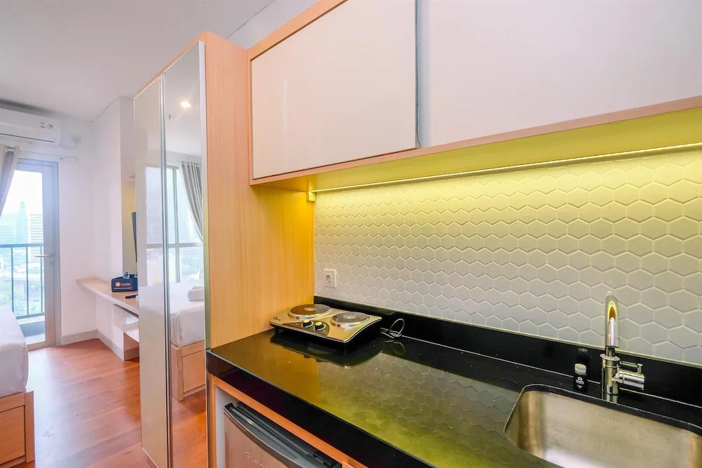Nice and Elegant Studio at Ciputra World 2 Apartment