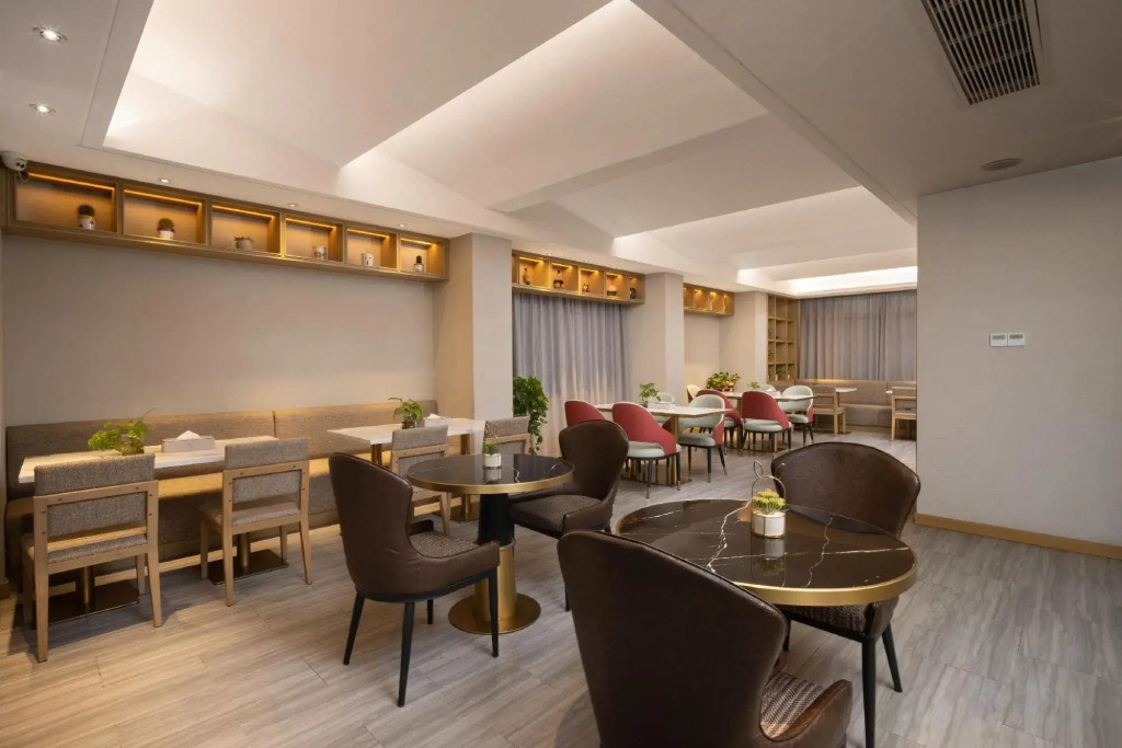 Yiwu Xi'an Hotel (Jiangdong Metro Station)