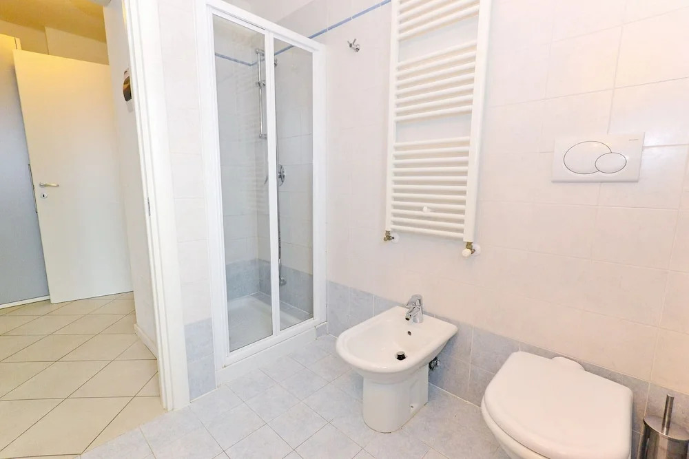 Modern Flat 80 mt From the Beach