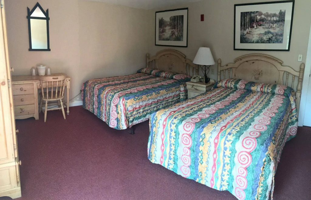 Mountaineer Inn