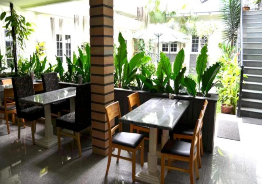 Rehat at Ottenville Boutique Hotel