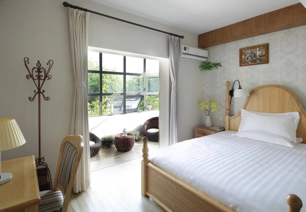 V Theme Inns Hangzhou Lingyin Villa Branch