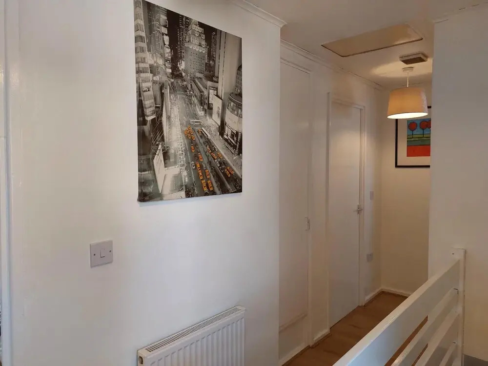 2-bed House in the Heart of Woodhouse, Leeds