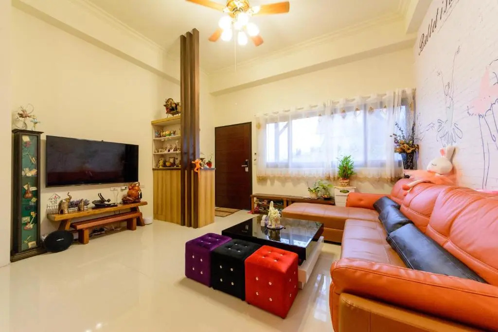 Puli Waltz Villa