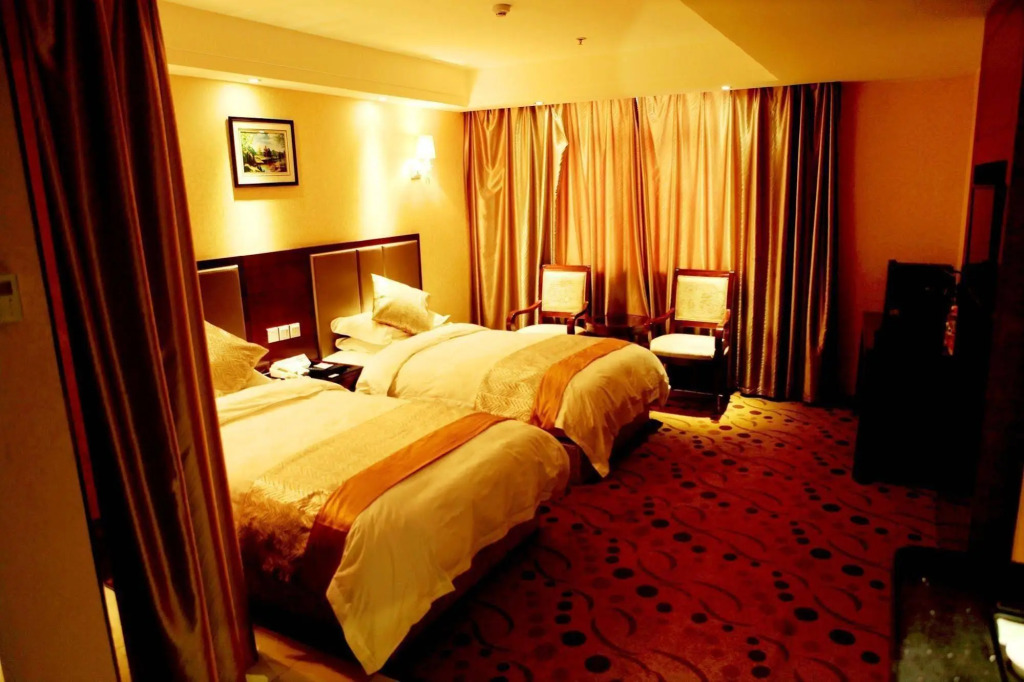 Super 8 Hotel