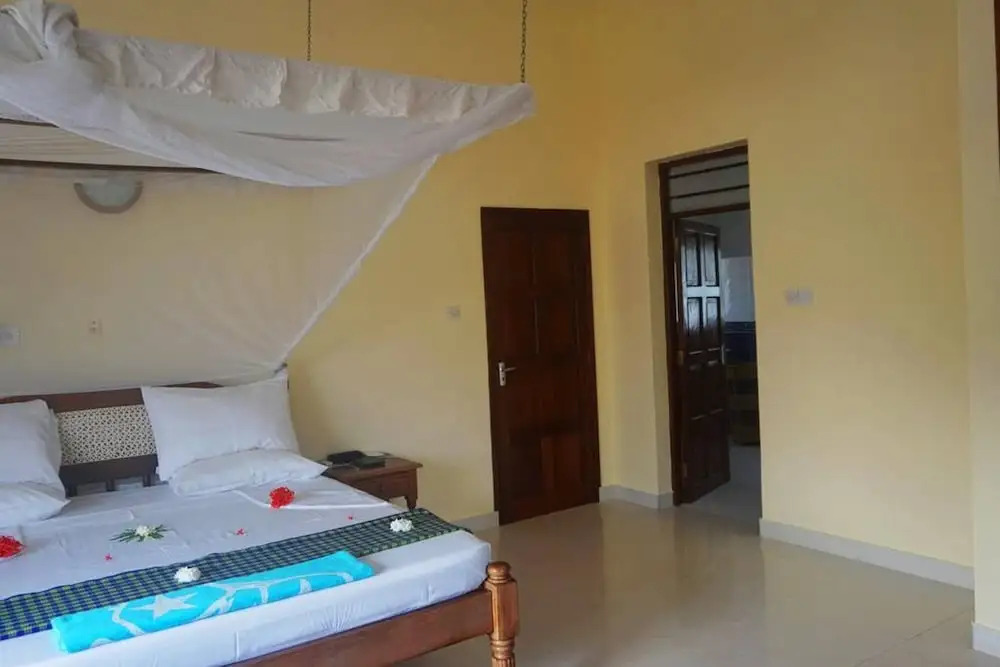 Siku Moja Villa - Beautiful Beach Family Villa