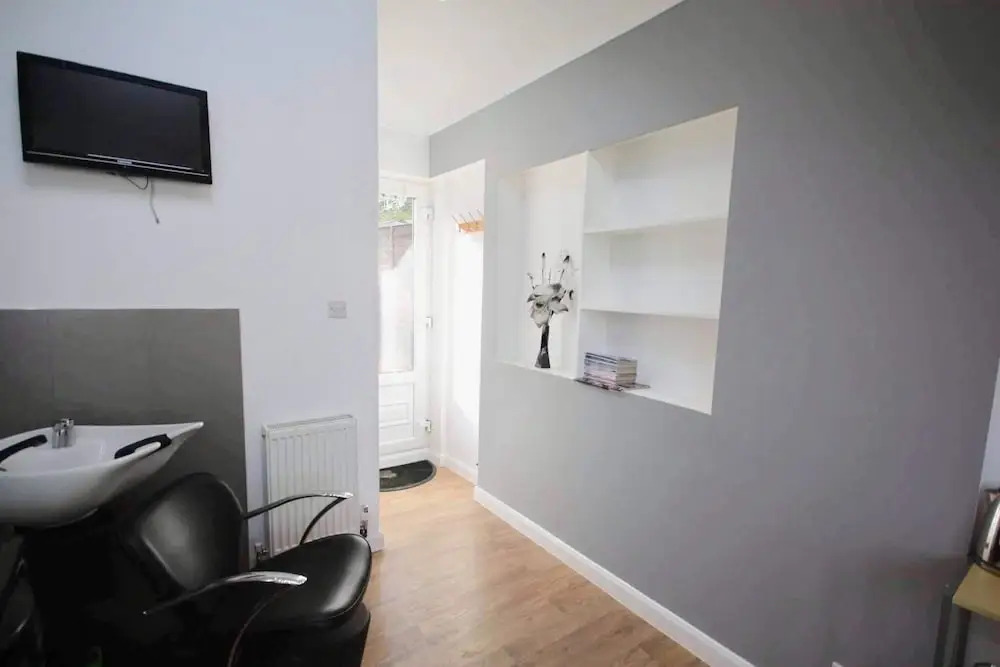 Pamper House Holiday Home And Annex