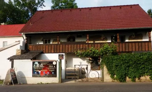 Rodinné vinařství Mikulenkovi