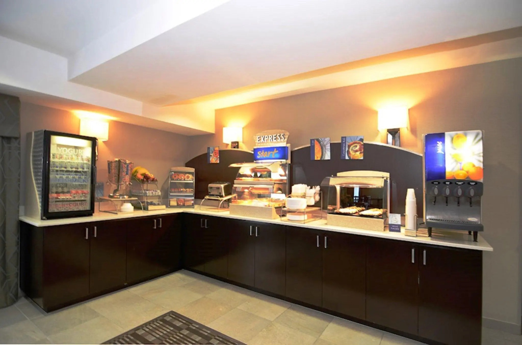 Holiday Inn Express San Diego Airport - Old Town by IHG