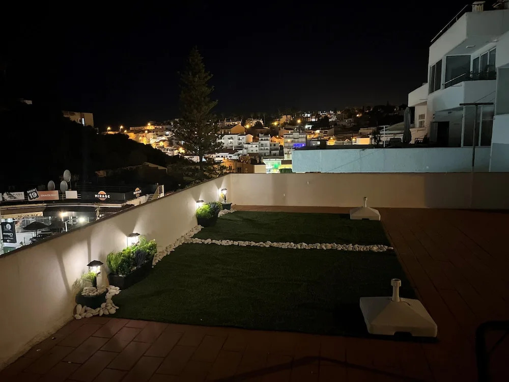 Apt Ruca Centrally Located Modernized Loft With C