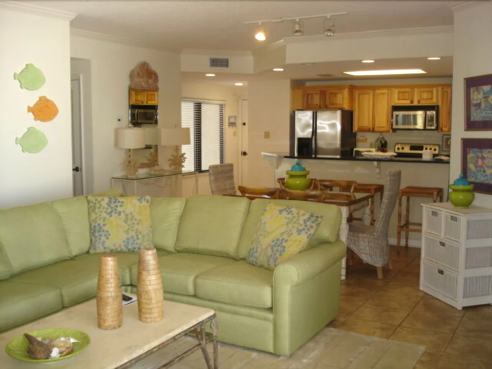 Four Seasons 704e