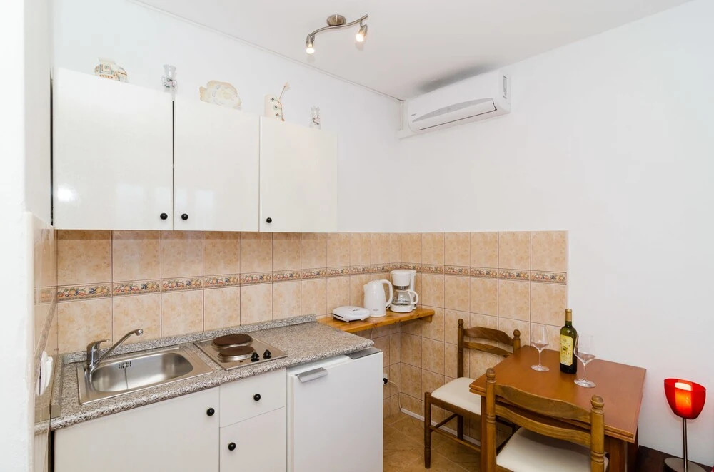 Apartments Nikolina