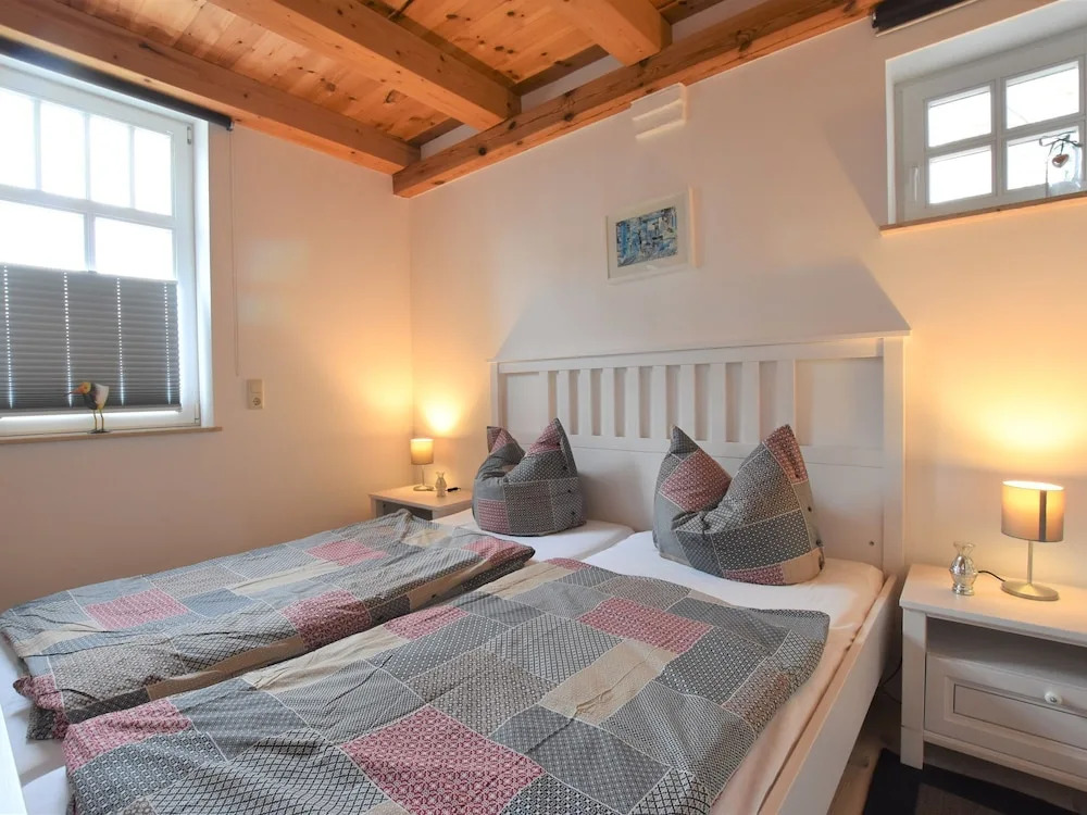 Lovely Apartment With Terrace, Garden, Parking, Fireplace