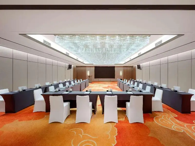 Grand Mercure Wuxi Huishan
