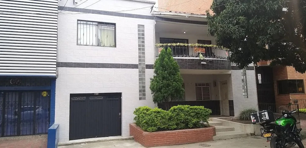 Hotel Laureles Home
