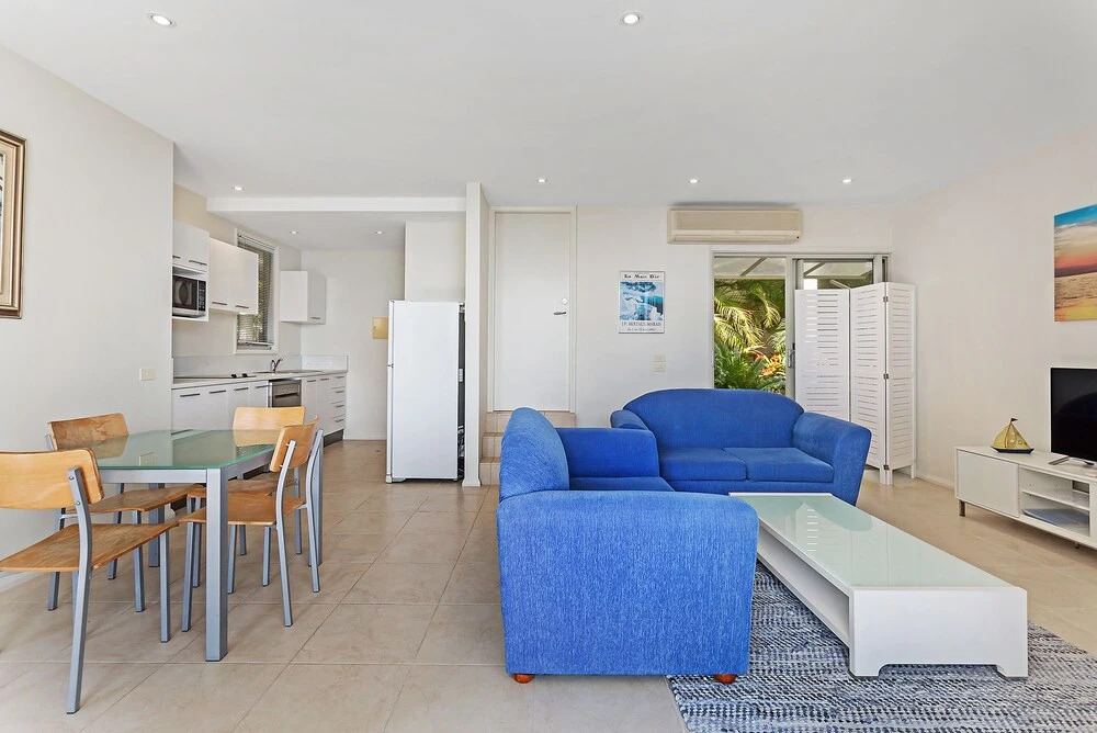 Mirage, 24A Gloucester Street
