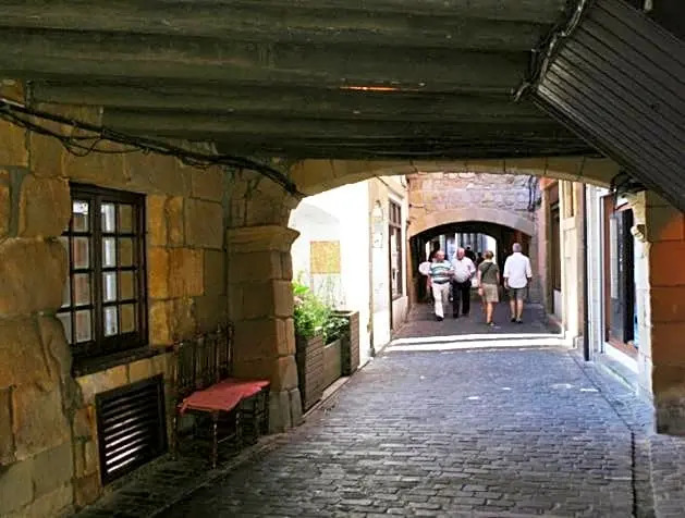 Hotel Errekalde