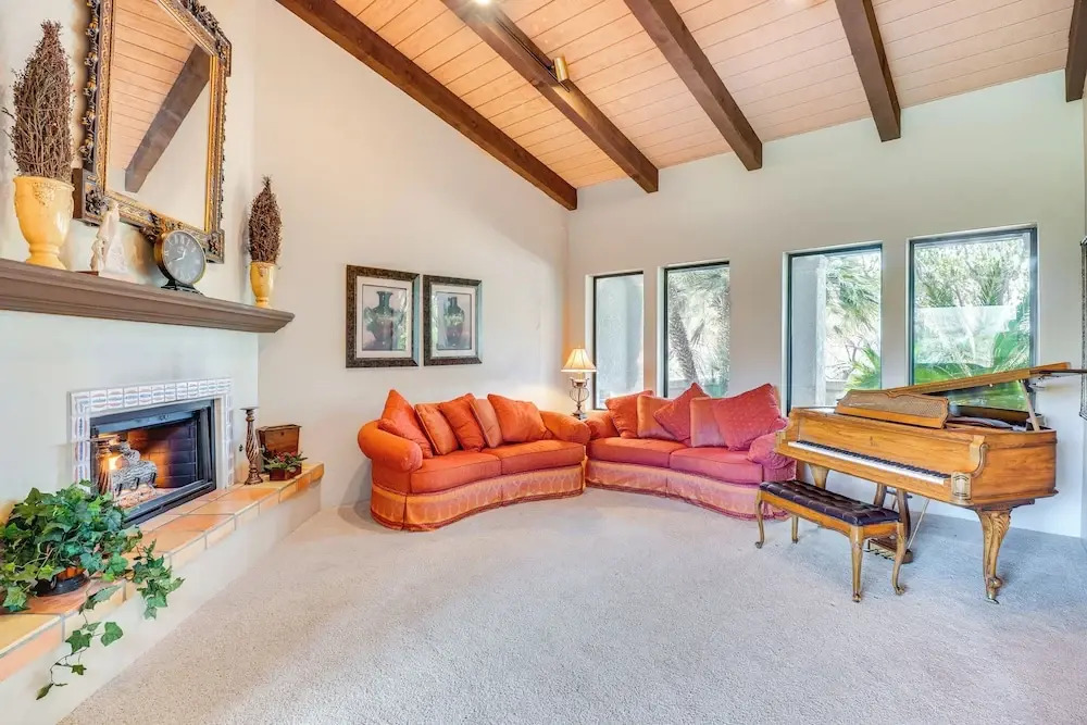 Beautiful Tucson Oasis w/ Pool, Views & Privacy!