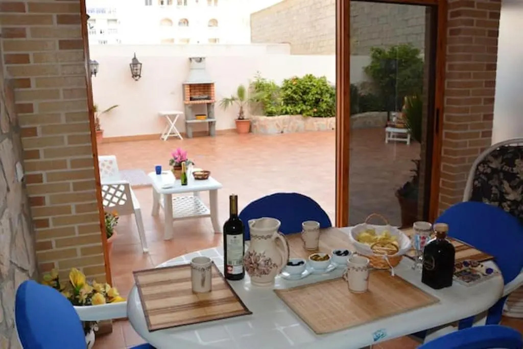 Apartment with 3 bedrooms in Torrevieja with WiFi 5 km from the beach