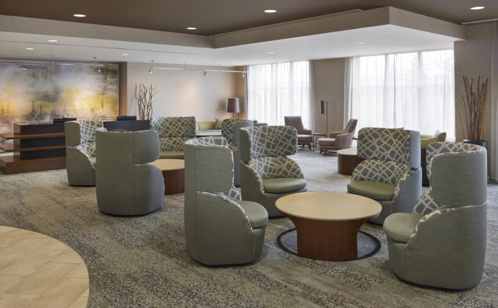 Courtyard by Marriott Kingston Highway 401