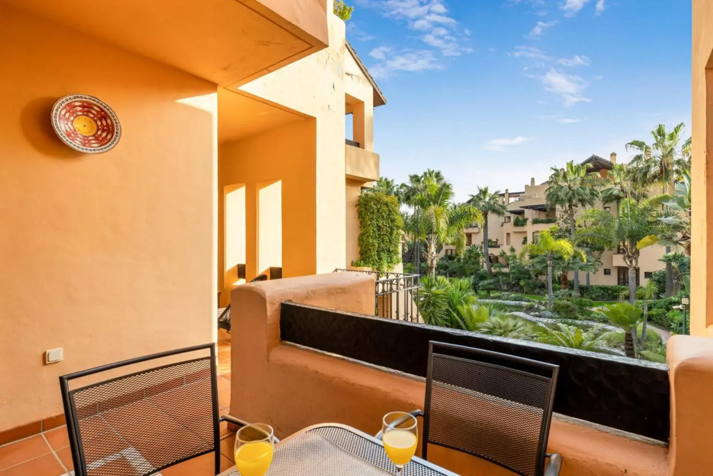Apartamento de 2 dormitorios en Bahía de Alcántara