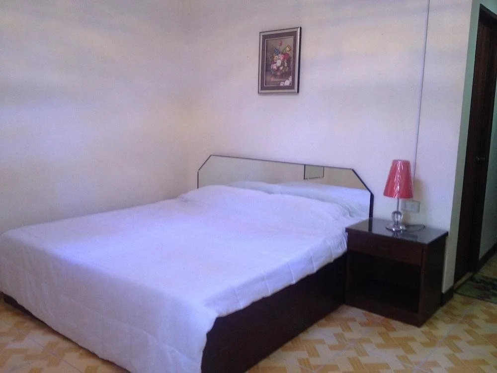 Enriquez Pension House