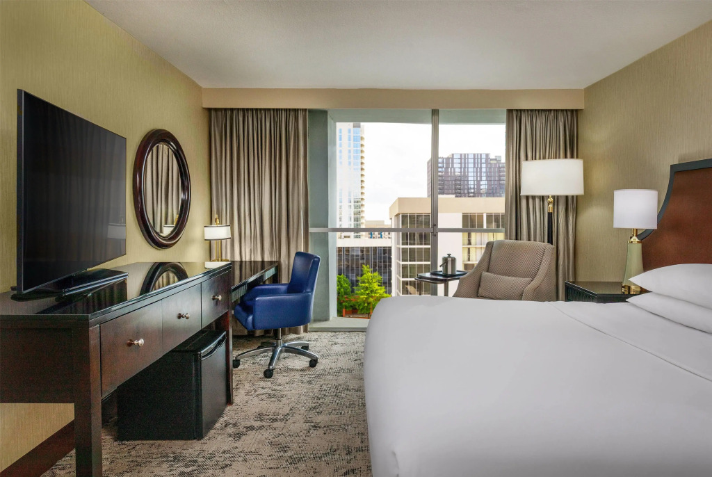 Courtland Grand Hotel, Trademark Collection by Wyndham former Sheraton Atlanta