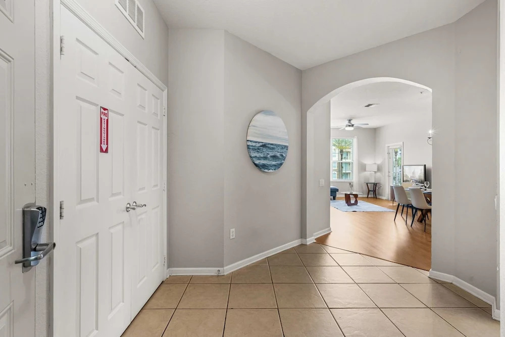 Spacious Condo Near Convention Ctr & I-Drive, Pool