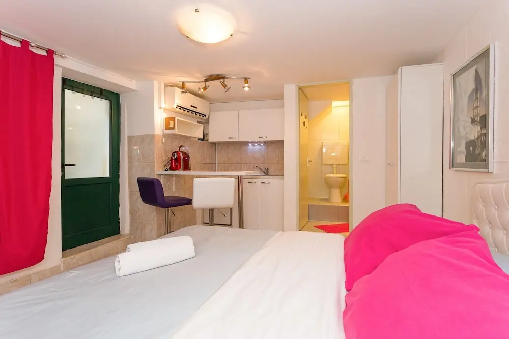 Modern and Practical Studio in the Heart of Split