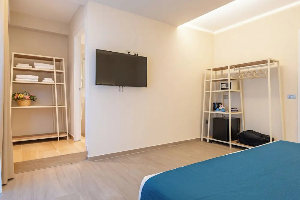 Six Luxury Rooms Pozzuoli
