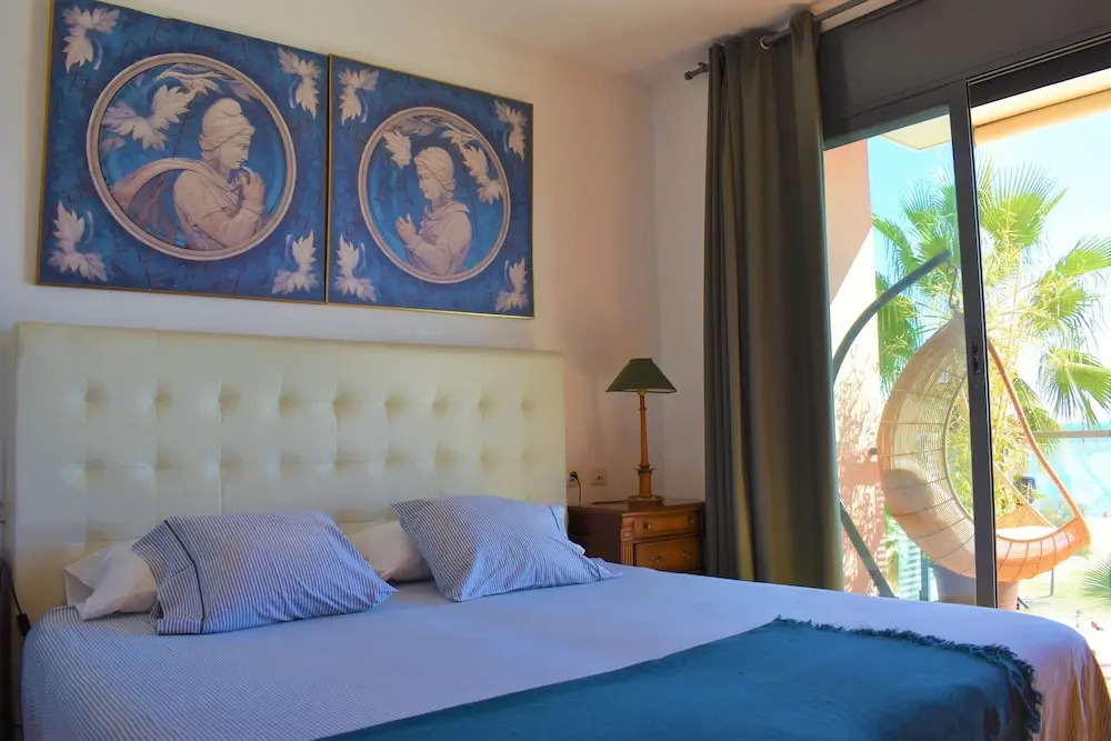 Barcelona Beachfront Apartment