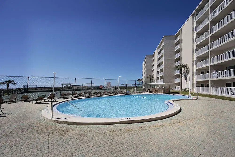 Gulf Shore Condo #1A - 1 Br condo by RedAwning