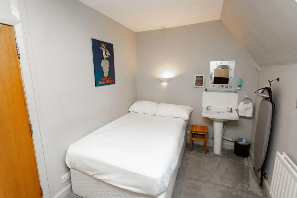 The Corner House Hotel