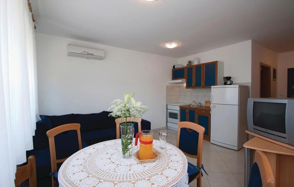 Nice Apartment in Medulin With 2 Bedrooms