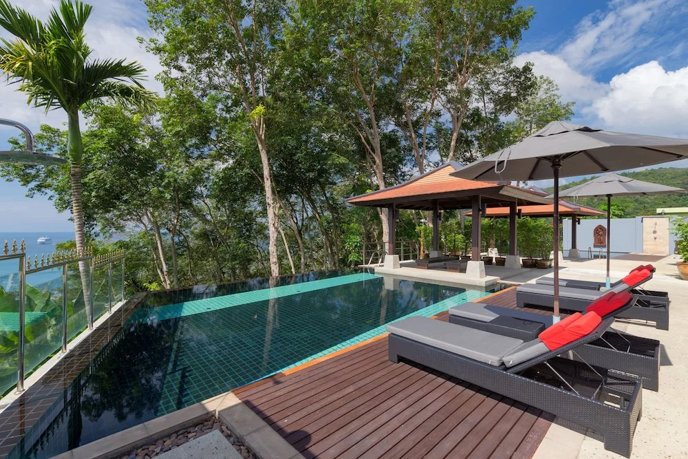 Spectacular Seaview Pool Villa Kalim 6