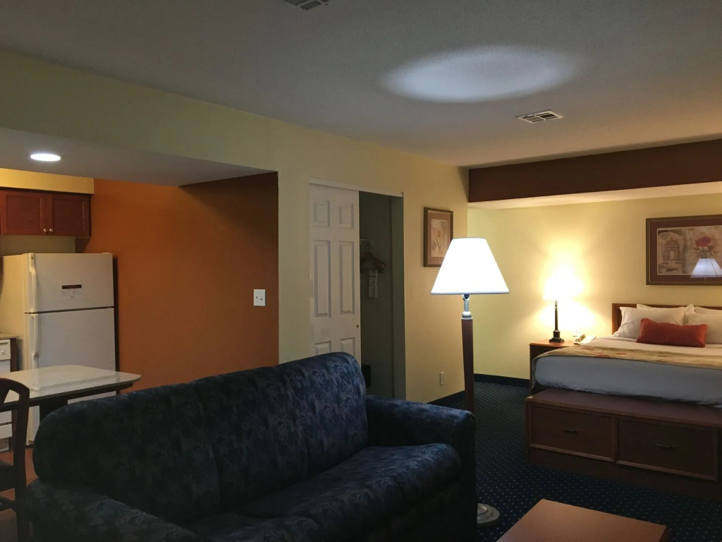 Affordable Suites of America Grand Rapids