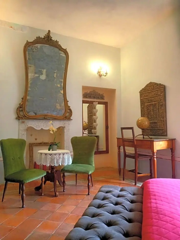 La Casa Rosa
