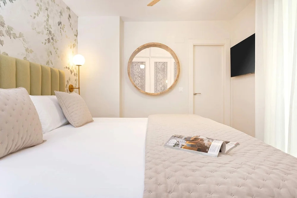 Bright 3bdroom Apartment in Granada Recogidas III