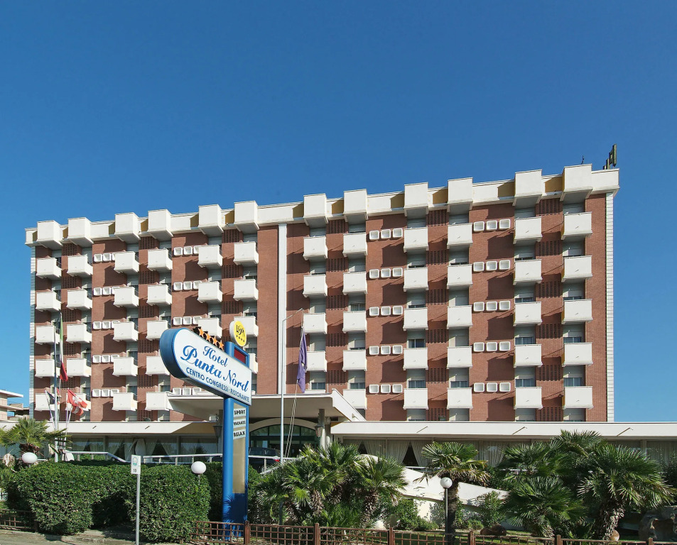 Punta Nord Hotel & Village