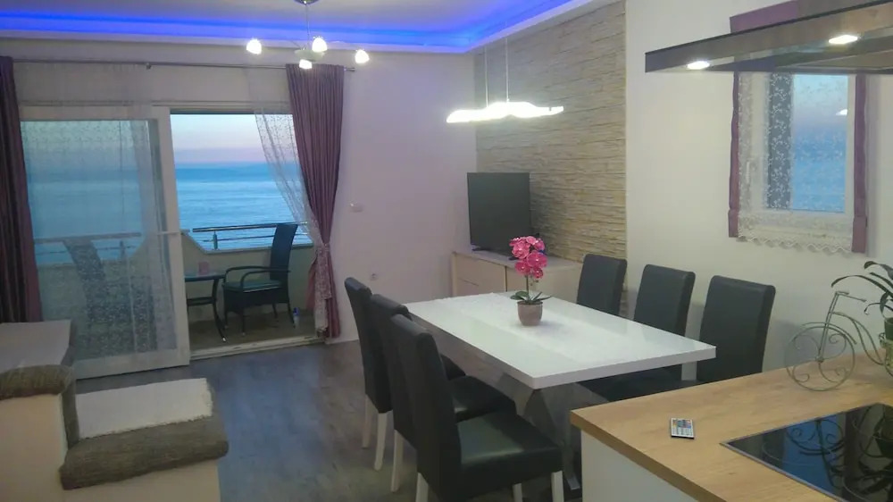 Apartments Rakuljic