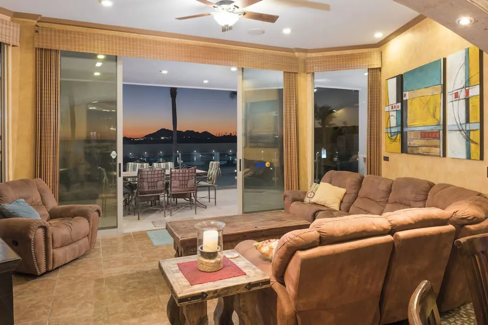 Esmeralda 3BR EA 102 by Casago