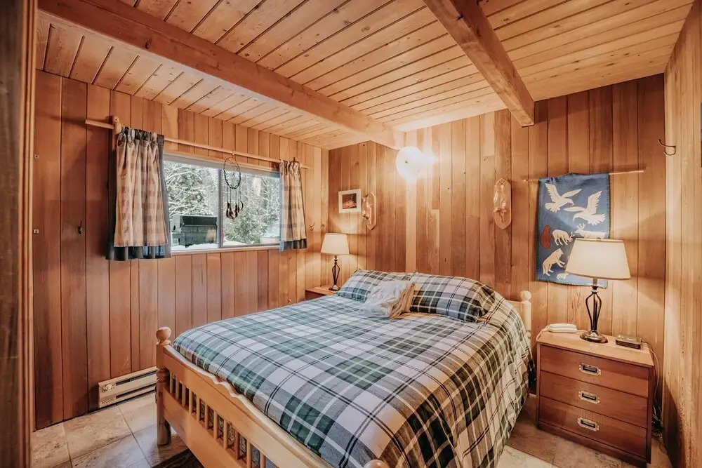 Mt Baker Rim Cabin #53 - A Cozy Cabin With a Open Fire Place and Outdoor hot tub