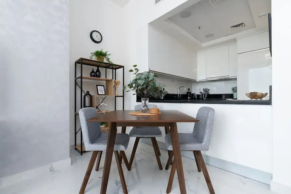 SuperHost - Stunning Canal and City Views From This Condo