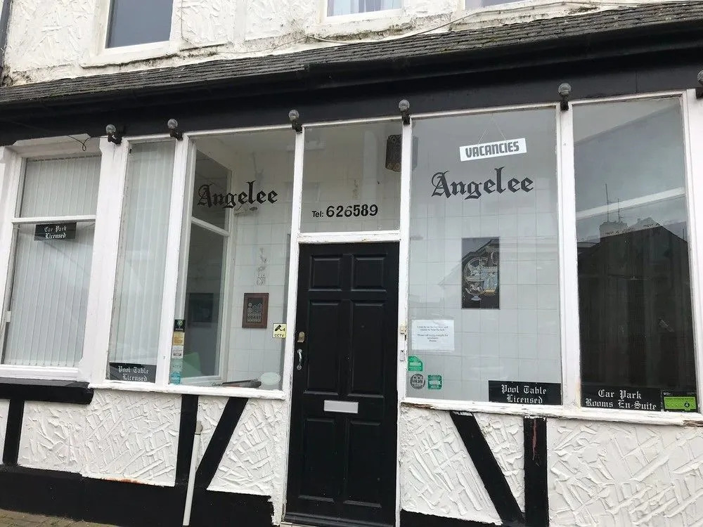 Angelee Hotel